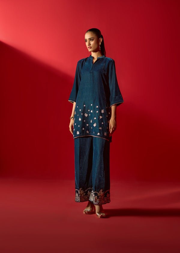 Allys Teal Velvet 2-Piece Winter Wear - Image 4