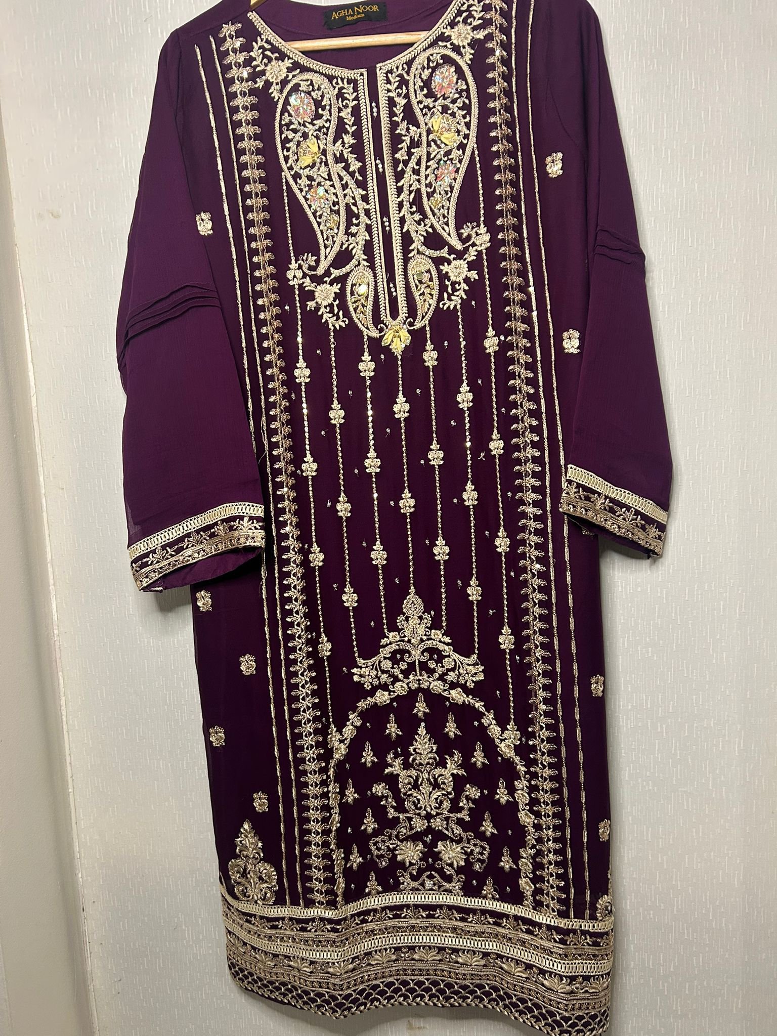 Midnight Paisley Gold