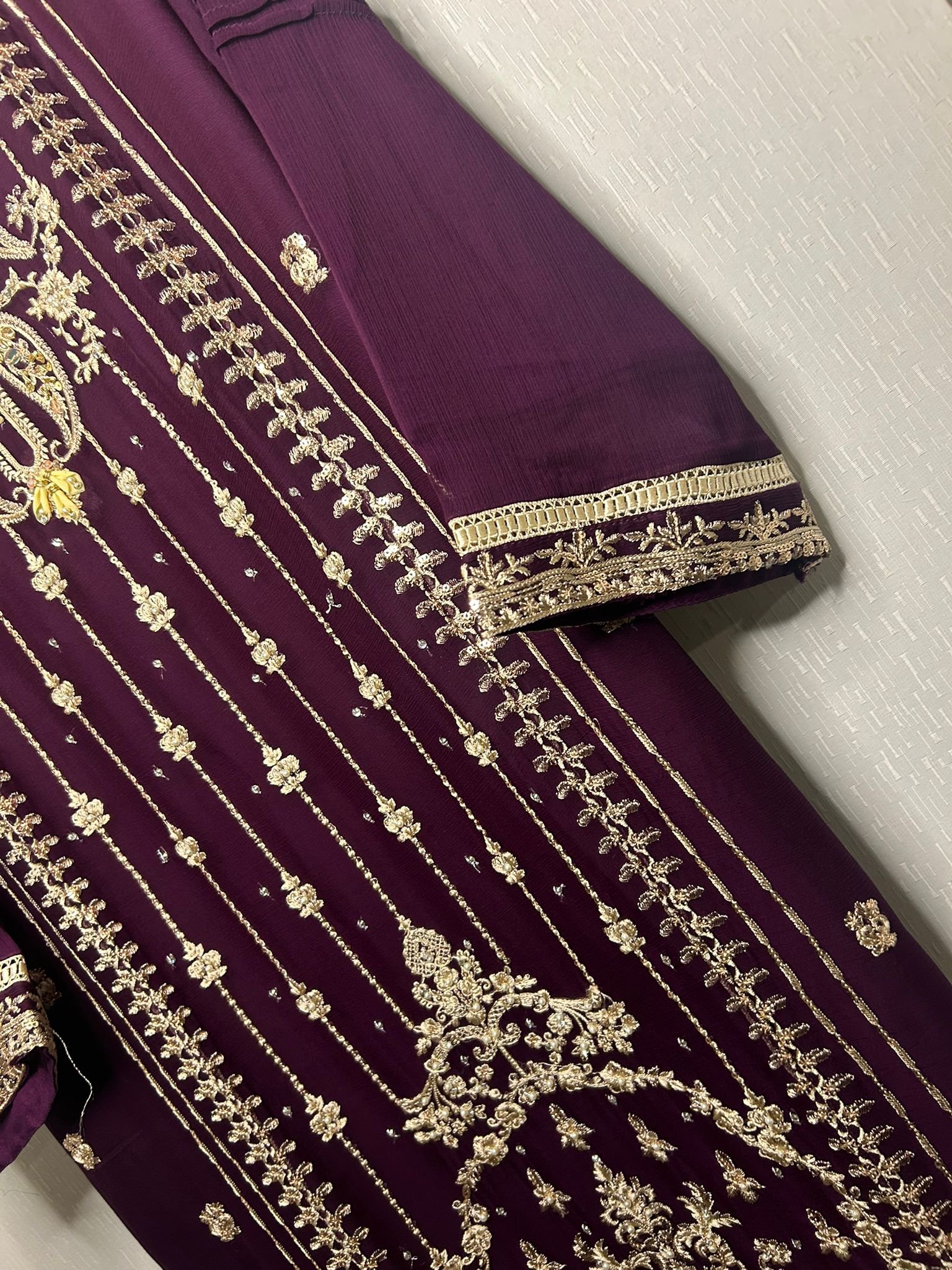 Midnight Paisley Gold - Image 6