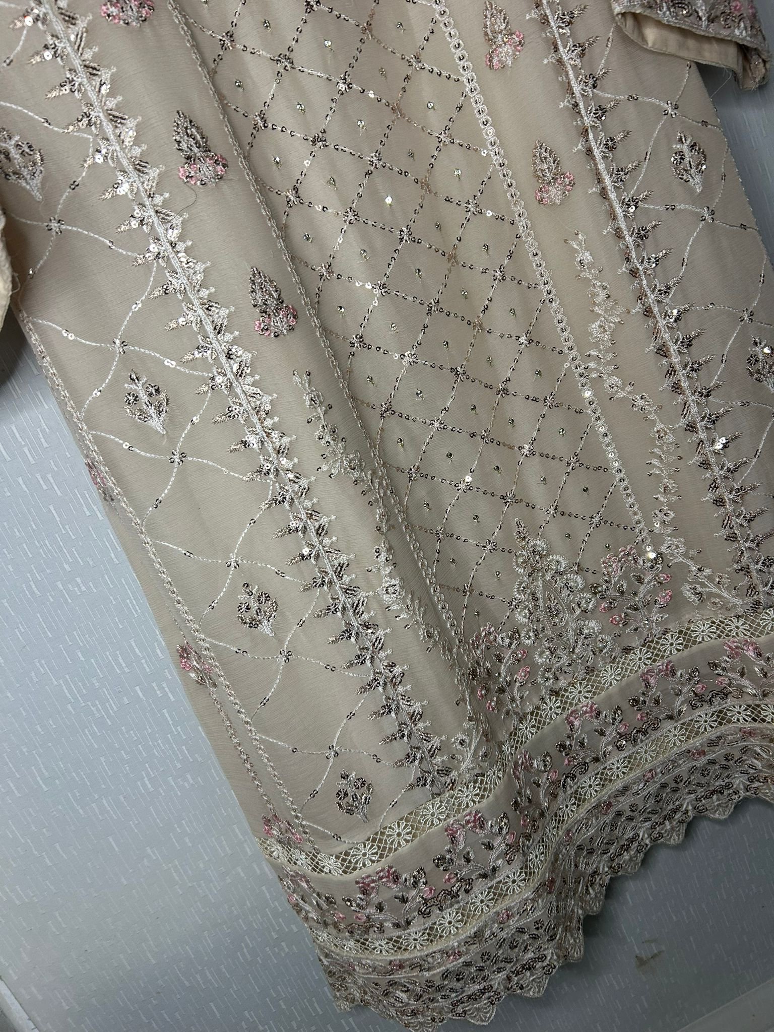 Champagne Pink Radiance - Image 6