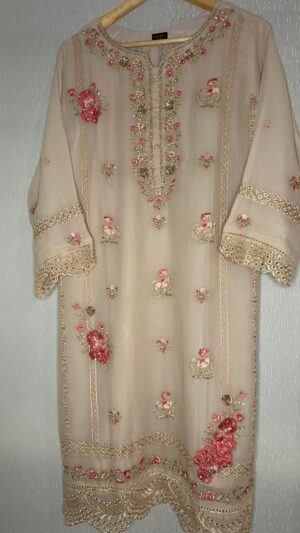 Blush Beige Floral Embroidered Chiffon Suit – 3 Piece Pakistani Party Wear