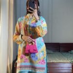 ​Floral Fusion 2-Piece Poly Lawn Set