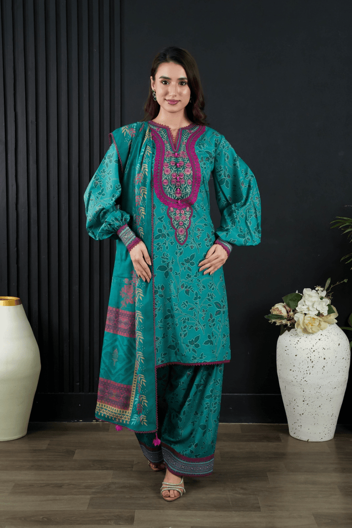 Emerald Bloom | 3-Piece Embroidered Premium Slub Cambric Suit - Image 3