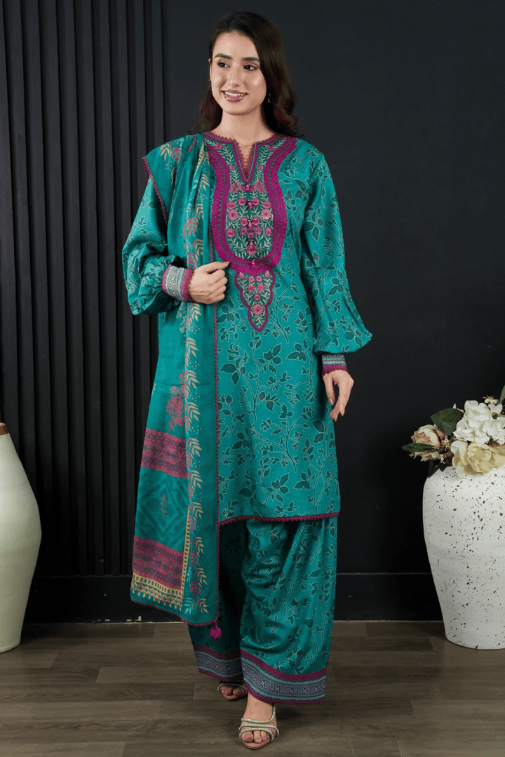 Emerald Bloom | 3-Piece Embroidered Premium Slub Cambric Suit - Image 4