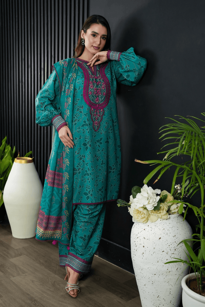 Emerald Bloom | 3-Piece Embroidered Premium Slub Cambric Suit - Image 2