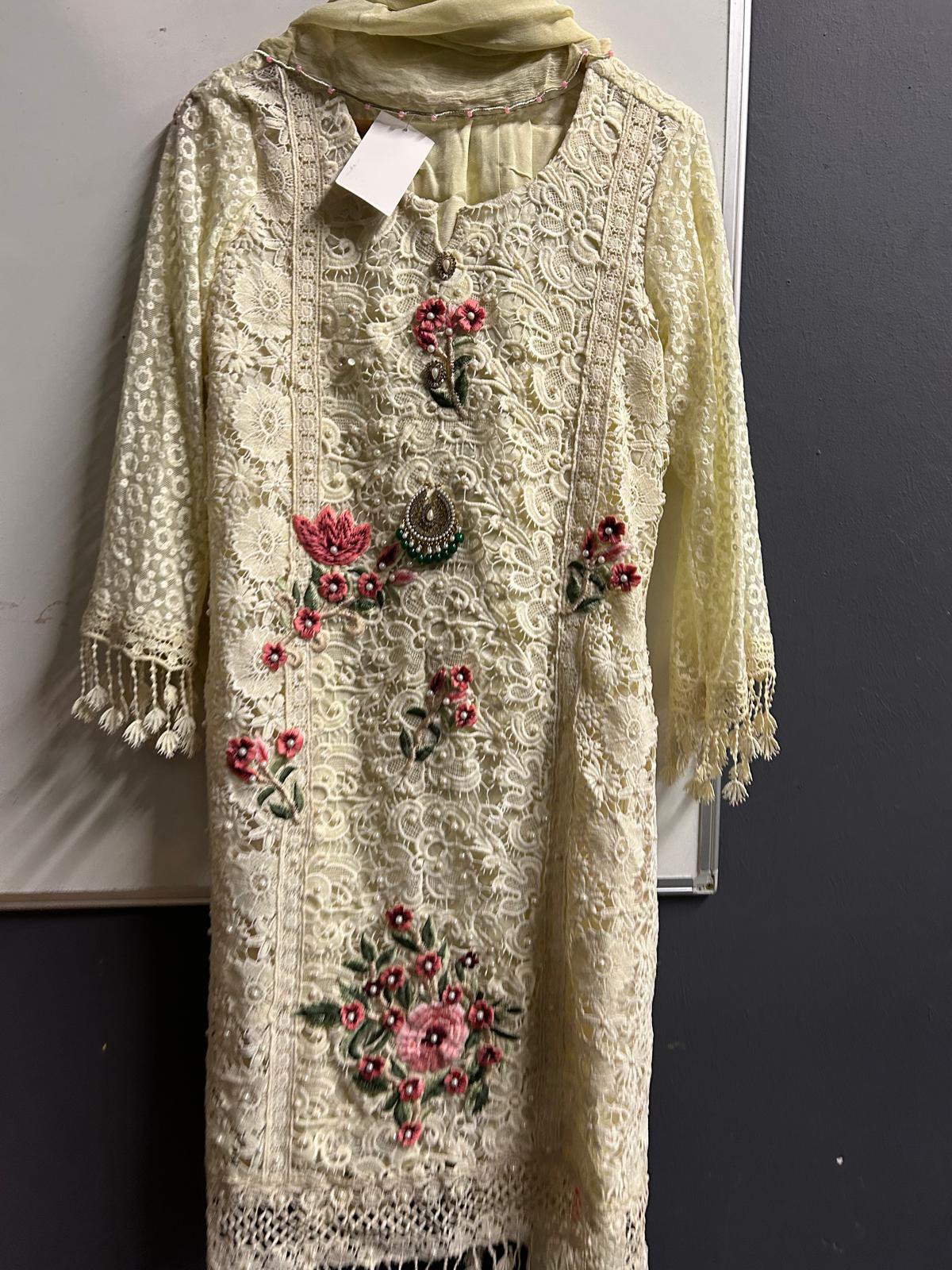 Ivory Bloom Embroidered 3-Piece Set