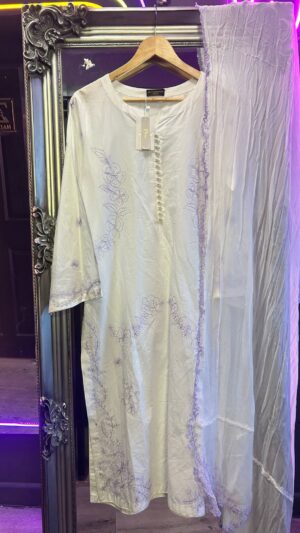 Agha Noor Embroidered Cotton 3PC Suit – Ivory Lilac