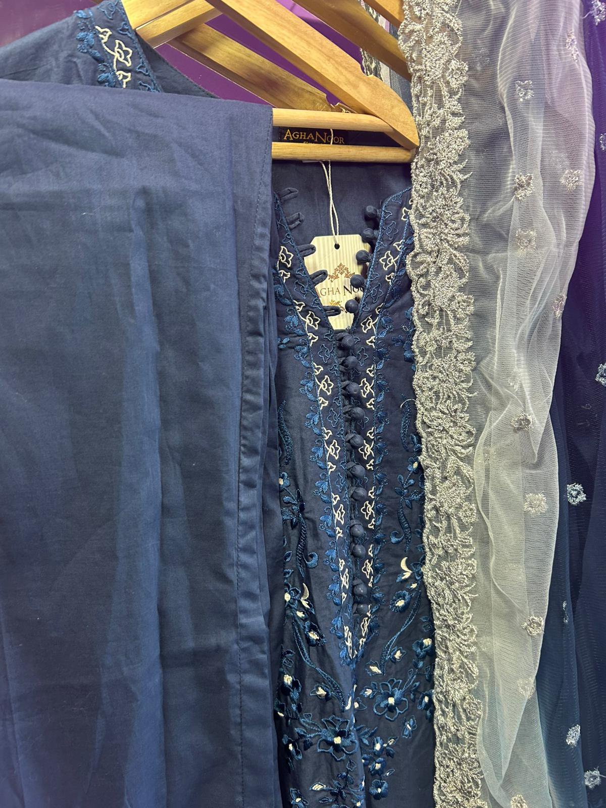 Agha Noor Midnight Mor Embroidered 3PC Suit – Navy - Image 6