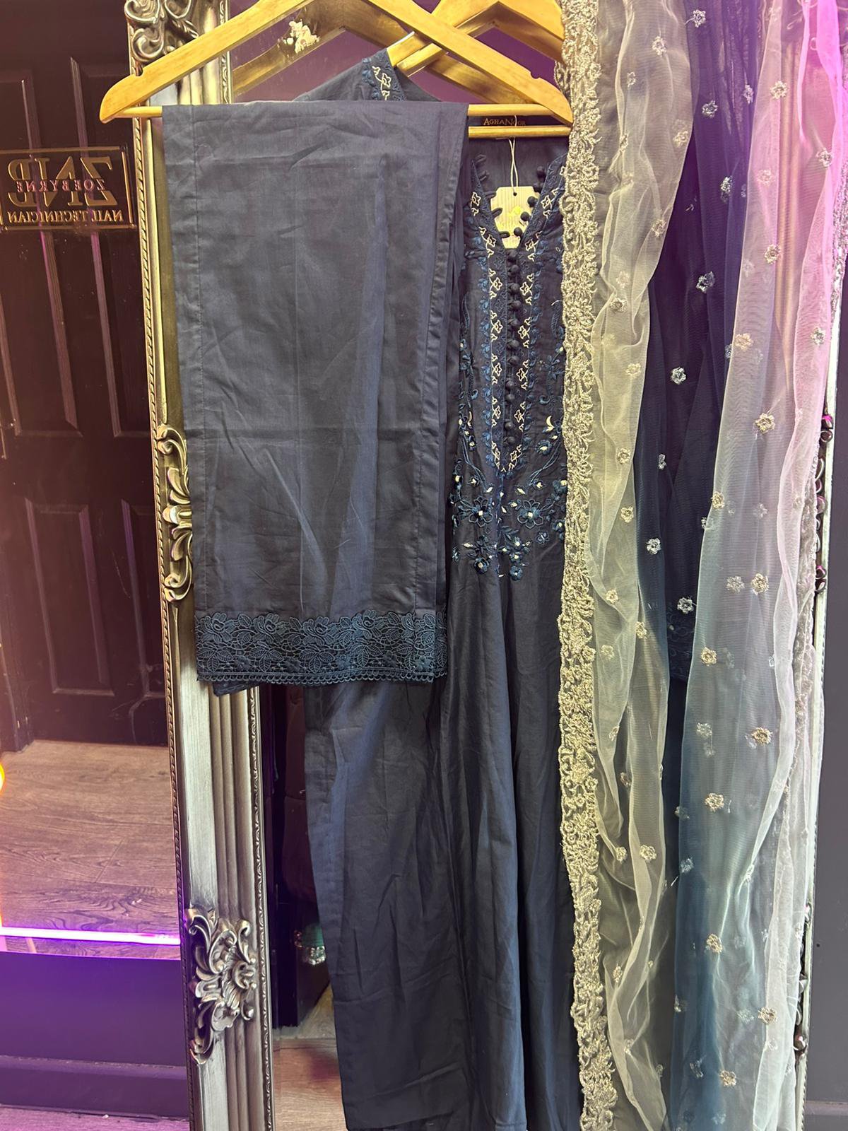 Agha Noor Midnight Mor Embroidered 3PC Suit – Navy - Image 3