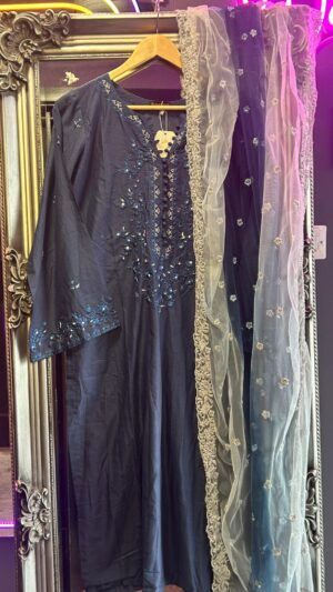 Agha Noor Midnight Mor Embroidered 3PC Suit – Navy