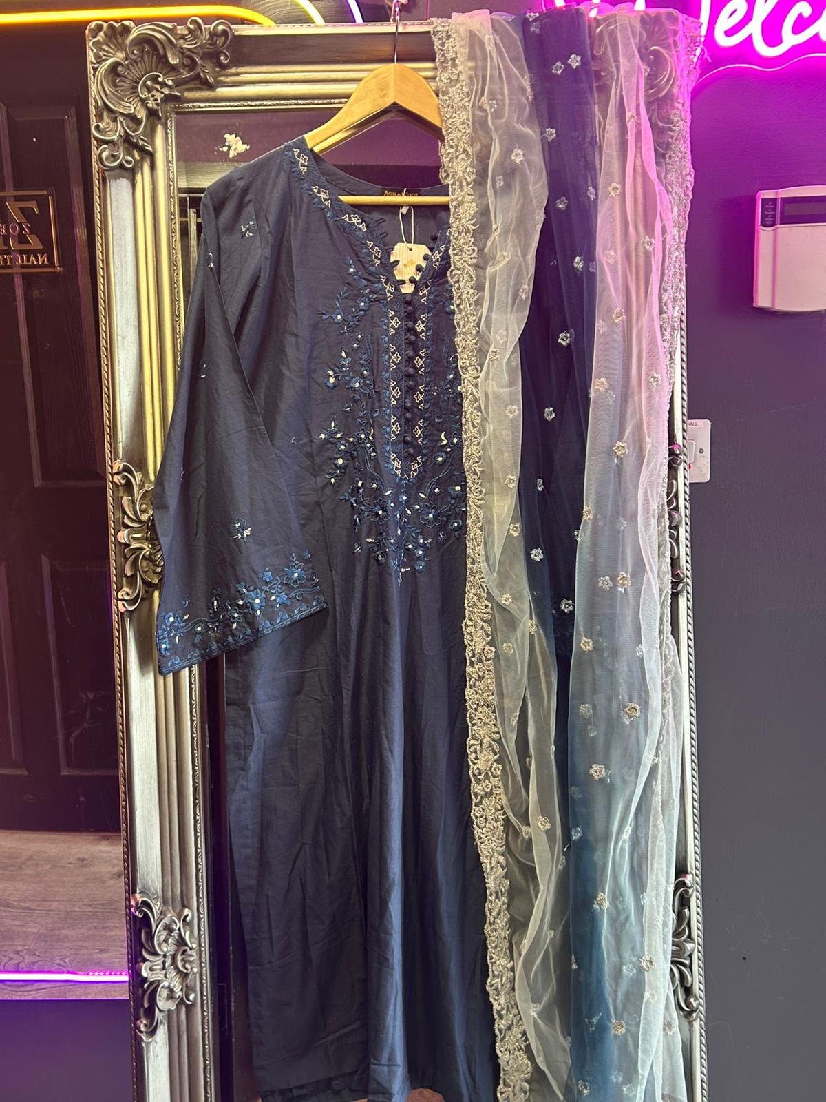 Agha Noor Midnight Mor Embroidered 3PC Suit – Navy