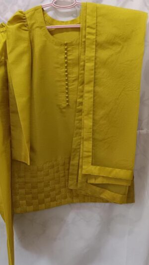 Sunbeam Silk 2PC Suit – Mustard Luxe Edit