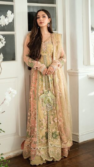 Sun Sunehri By Mushq 3 pc